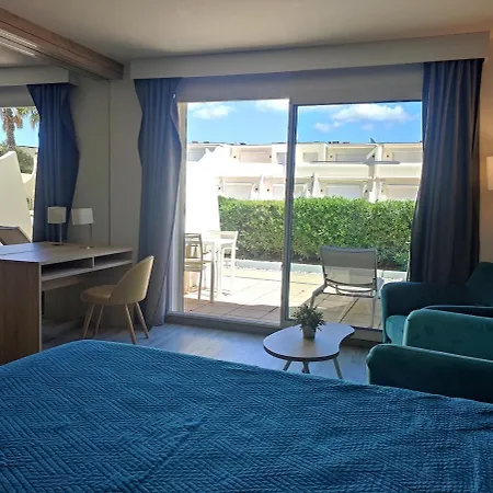 B120, Le Jardin D'eden, Village Naturiste, 